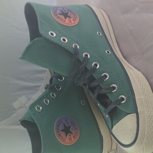 Converse Chuck Taylors